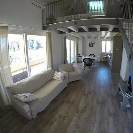 Casa Appartamento *