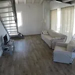 Casa *