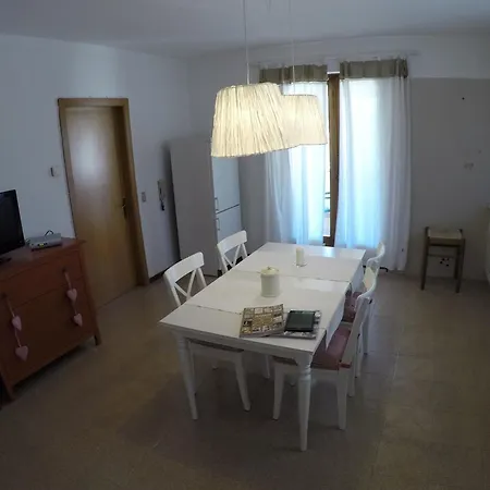 Casa *