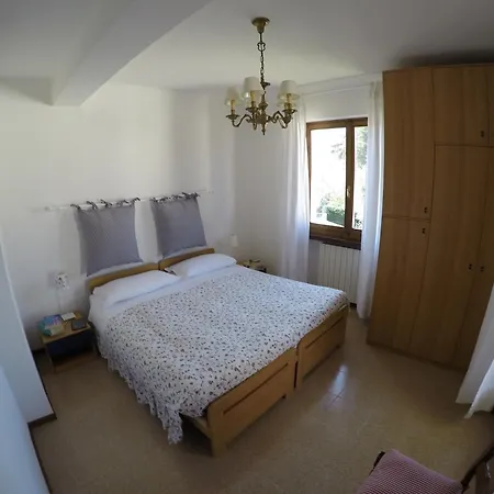 アパート Casa マルチェージネ